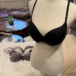 Victoria's Secret Classic Black Bra